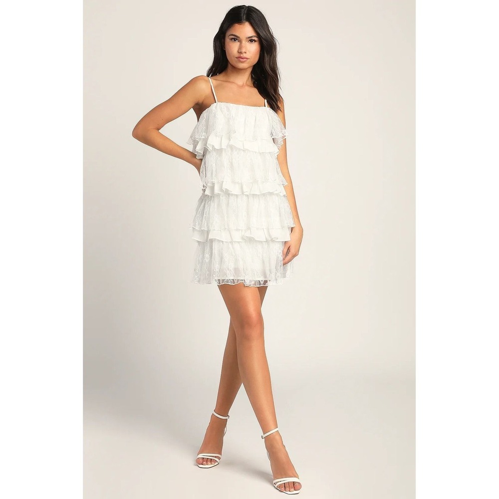 Lulus NWT Layer On the Love White Tiered Lace Sleeveless Mini Dress - Medium